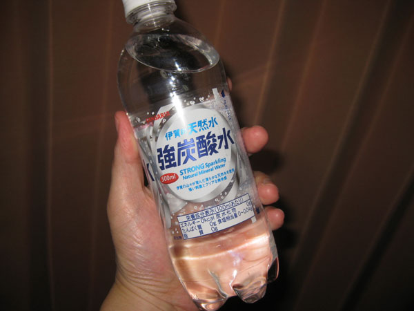 サンガリア伊賀の天然水 強炭酸水の最安値！お得に買う方法はこれ！